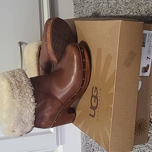 UGG W Lynnea boots